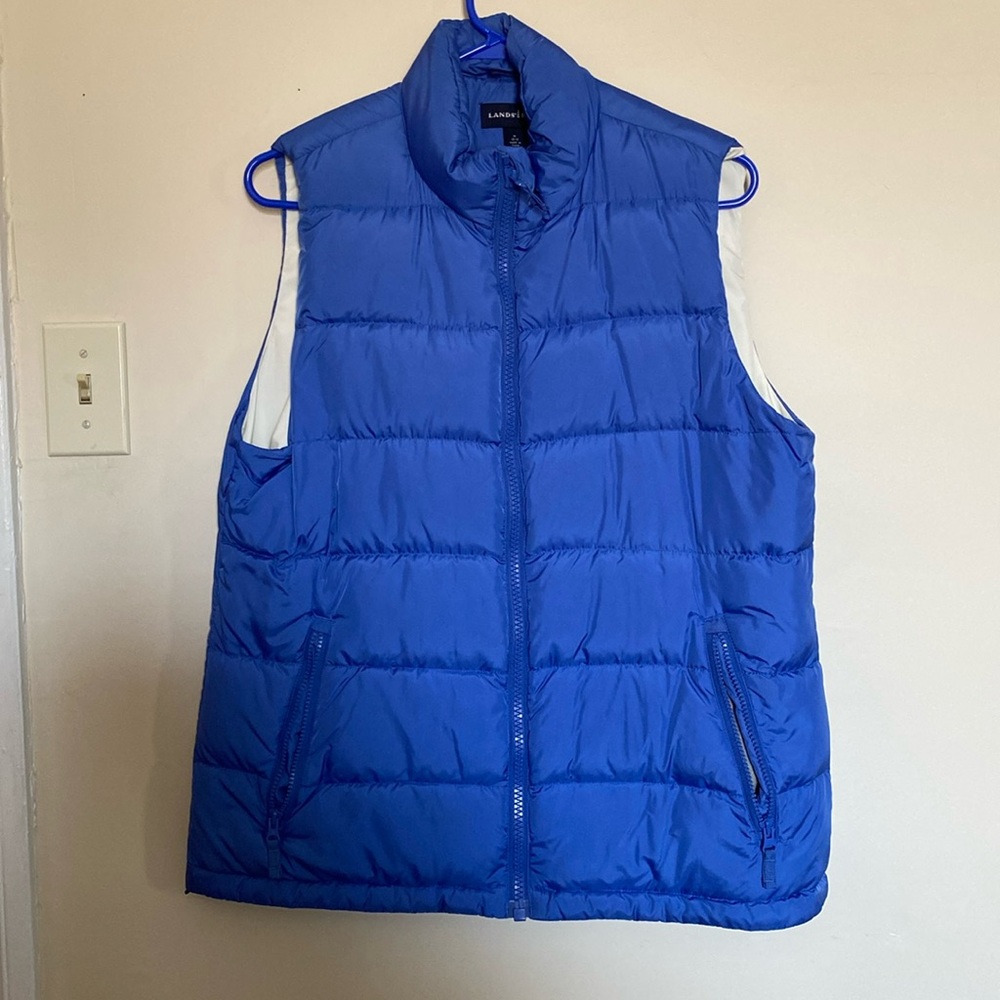 Down vest, zipper front, size M